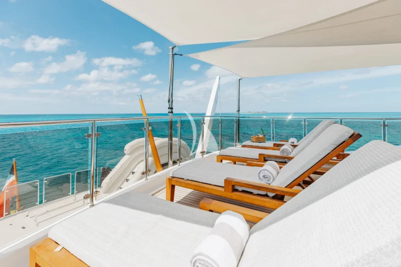 Sundeck Aft
