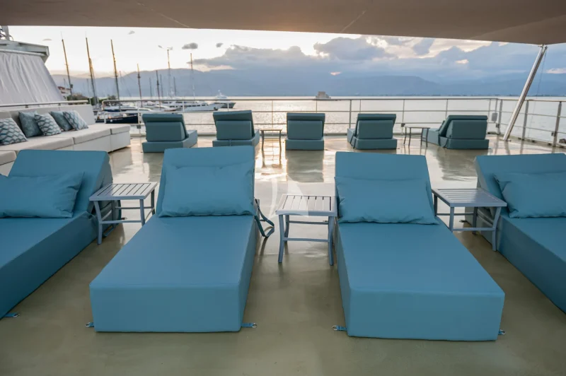 Sundeck