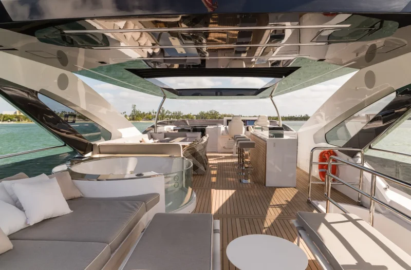 Top Deck 