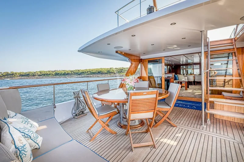 Chantella's beautiful Aft Deck