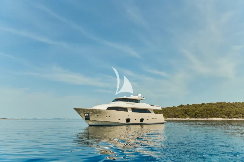 Navetta 26 Friend's Boat at anchor
