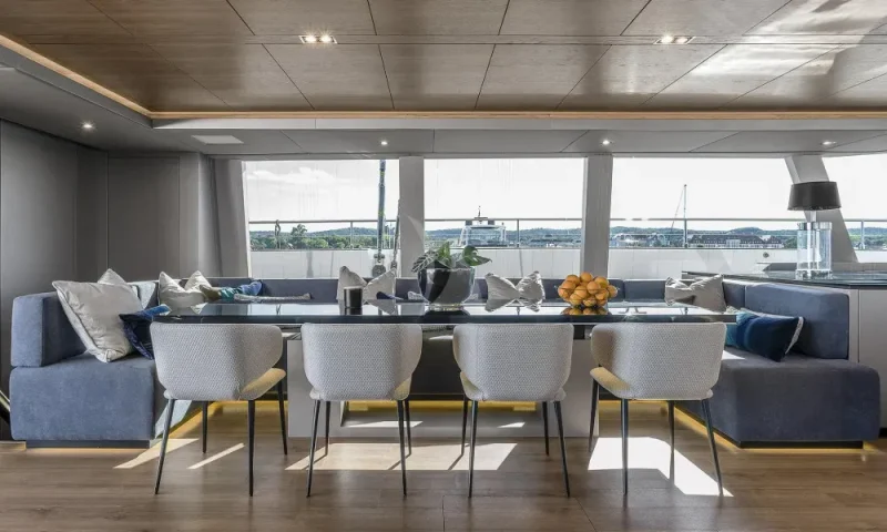 7X dinning table in the saloon 
