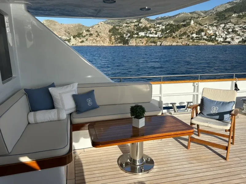Aft deck