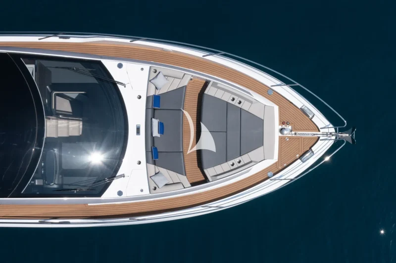 M/Y FORZA Bow