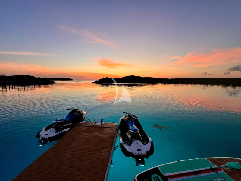 Wave runner dock
