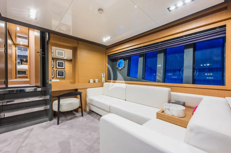 M/Y SILVER BREEZE Master cabin 3