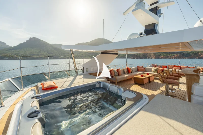 M/Y ROCKET ONE