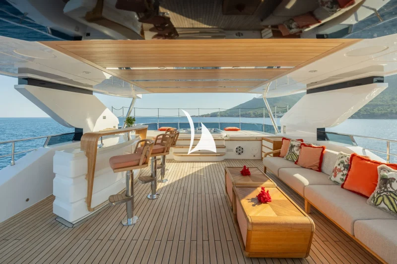 M/Y ROCKET ONE