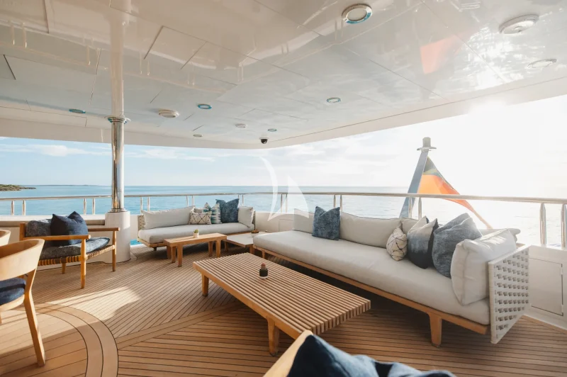 Skylounge Aft Deck
