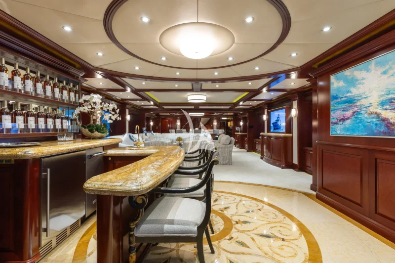 Main Salon Foyer