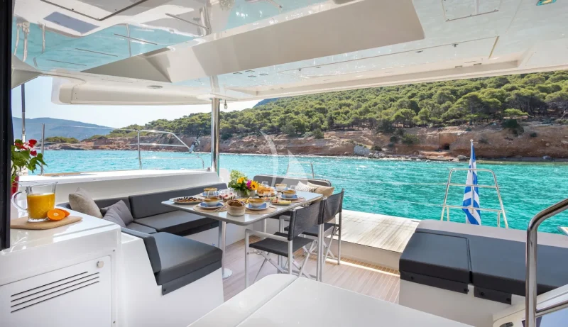 Deck Aft