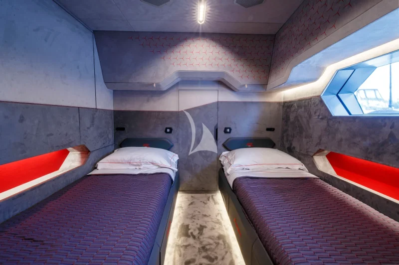 Twin cabin