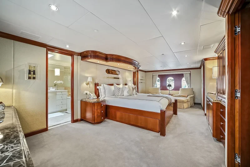 ARTEMIS Master Stateroom 