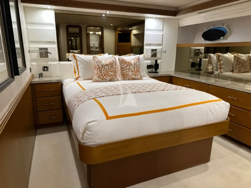 Double Cabin 