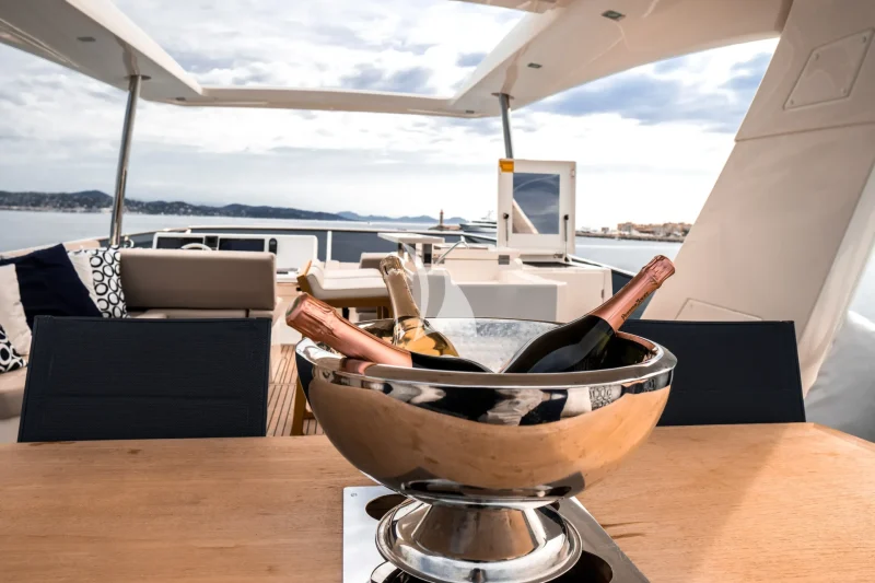 FLYBRIDGE
