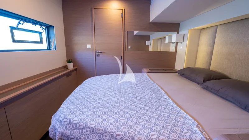 Double cabin