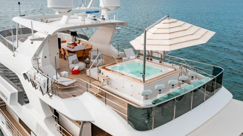 PATIENCE Sun Deck