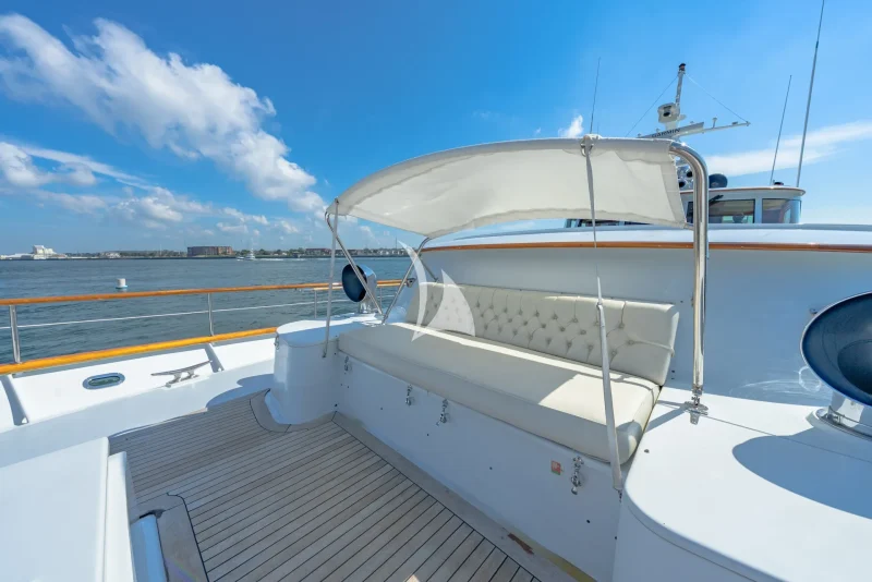 Foredeck Seating