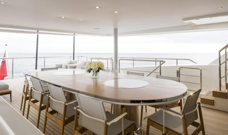 Bridge deck dining
