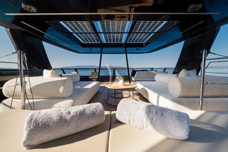 Flybridge