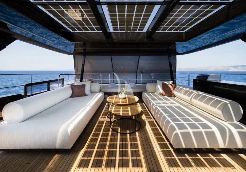 Flybridge