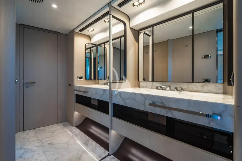 Master ensuite