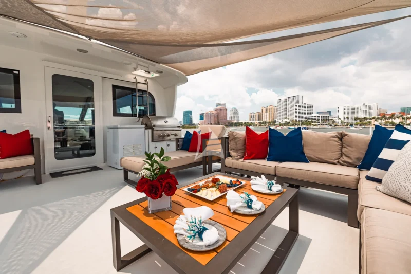BRIDGE DECK AFT