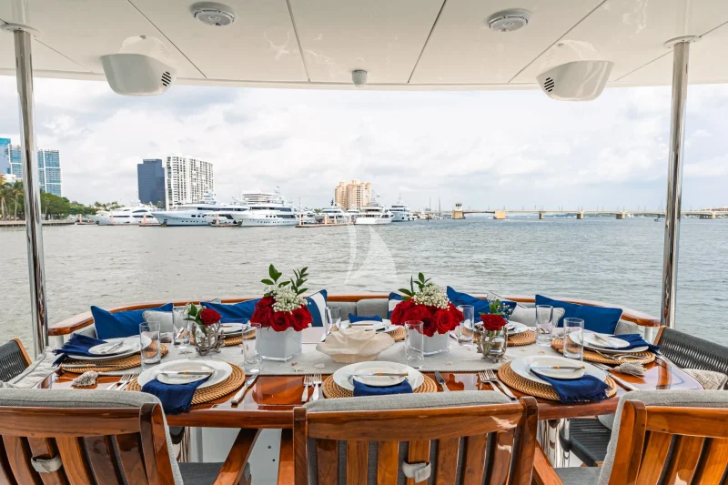 AFT DECK DINING
