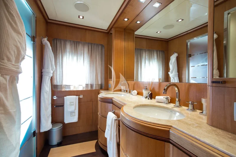 Master Ensuite