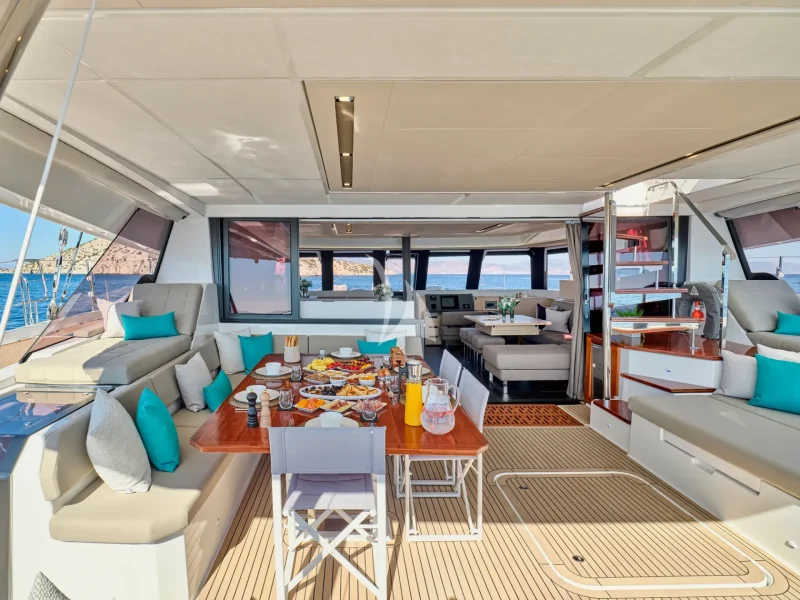 Aft Deck - Dining Area