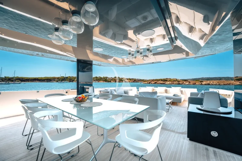 PANGEA dehors dining