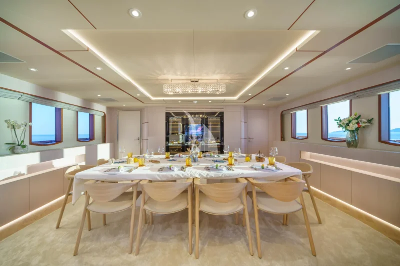 Formal dining