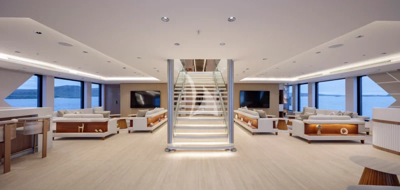 Central staircase in the main salon