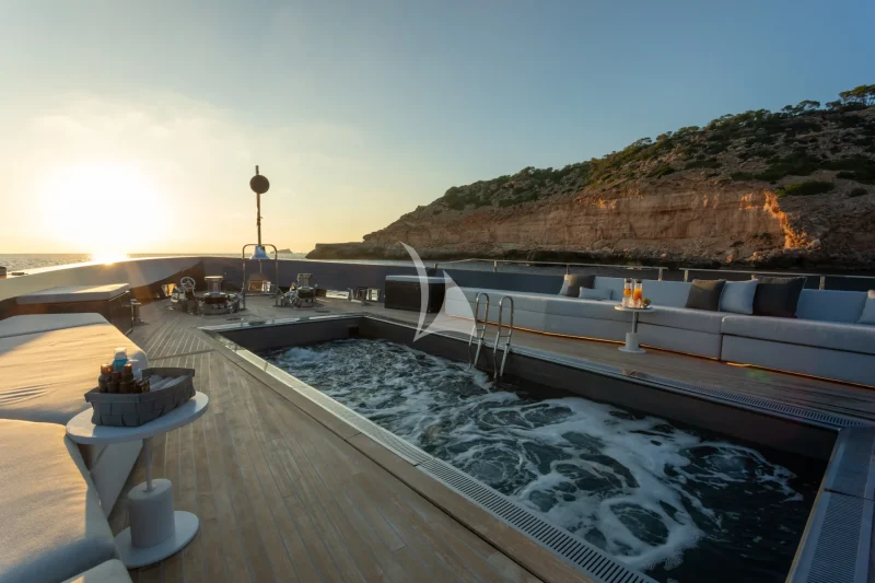 Main Deck Forward