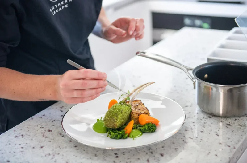 NORTHERN ESCAPE | Dining
