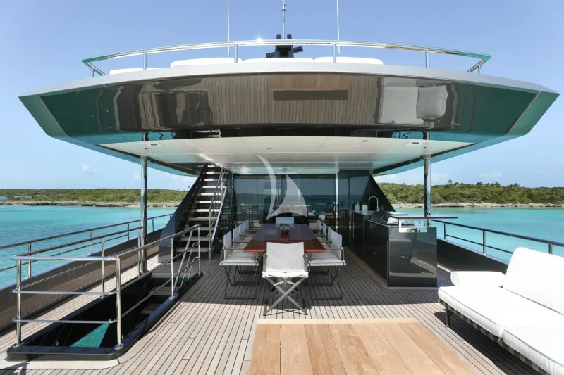 Bridge Deck Aft
