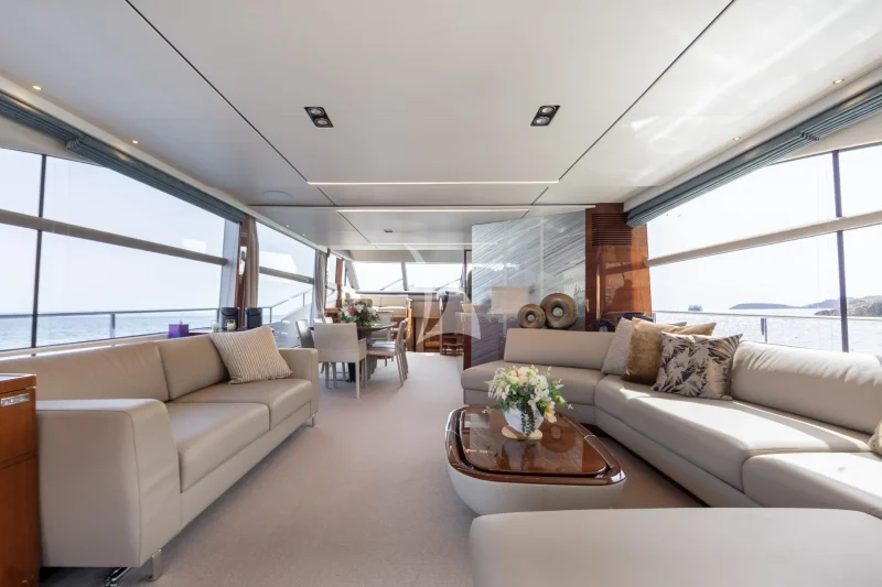 Main Salon Facing Forward 