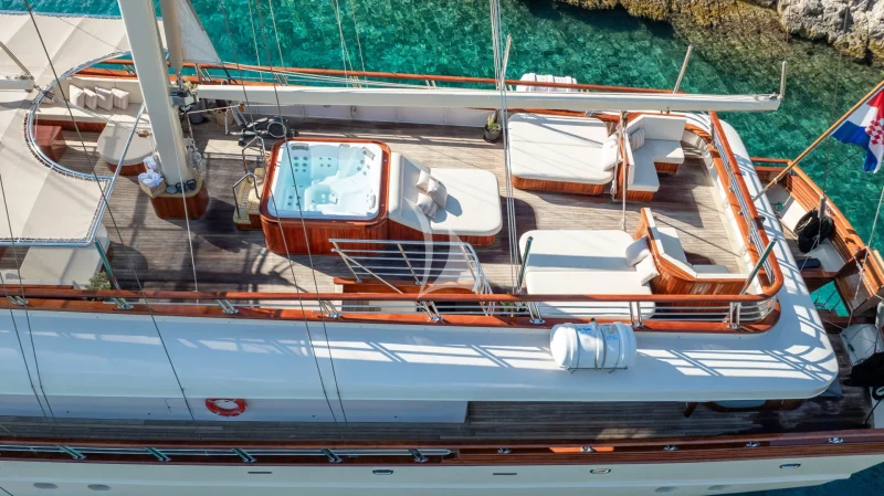 Sun Deck