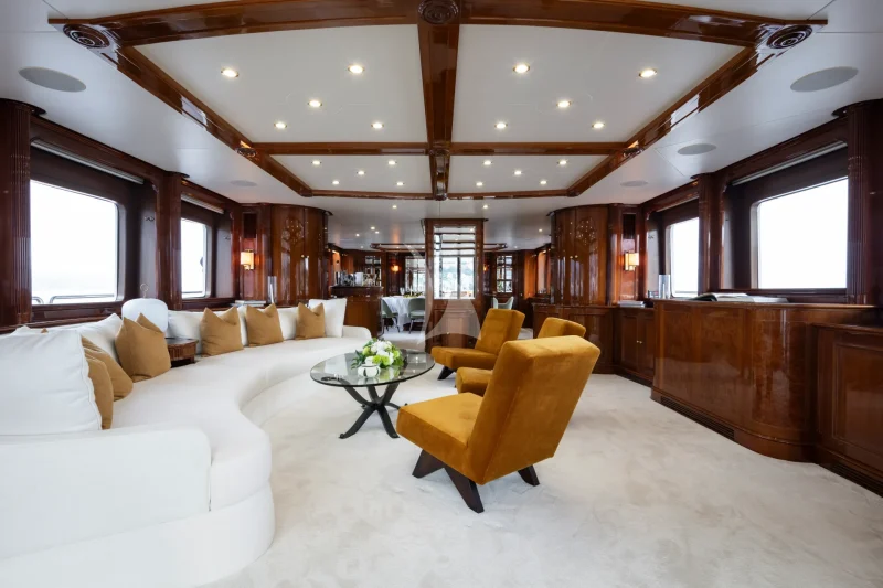 New furniture in the main salon 