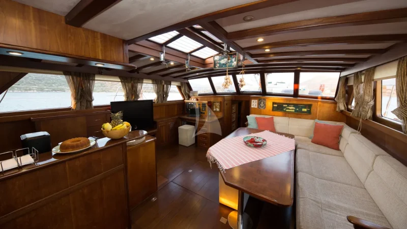 Saloon