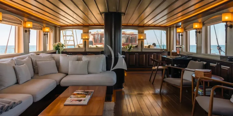 SATORI - Saloon