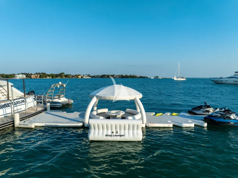 Beach Club and Toys