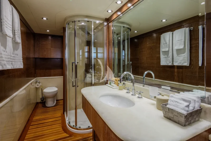 Master Cabin 