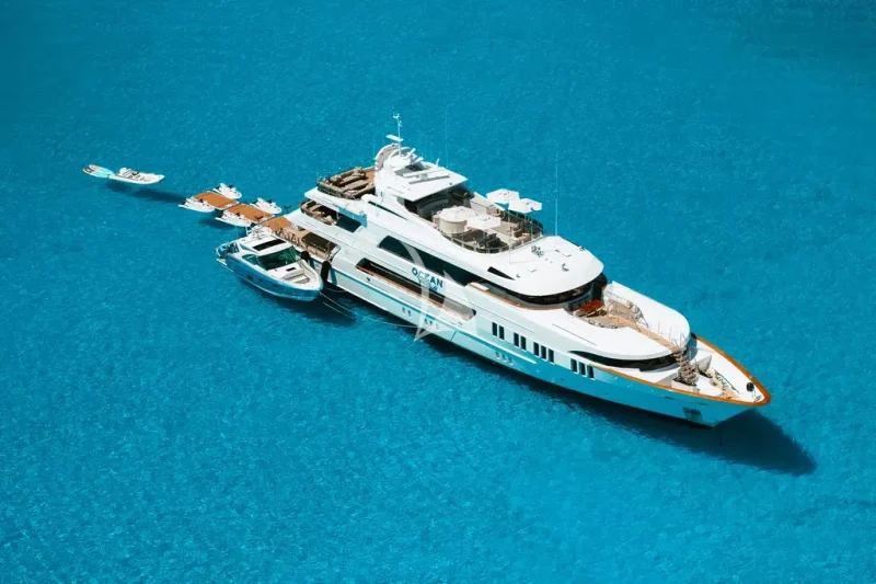 Ocean Club at anchor