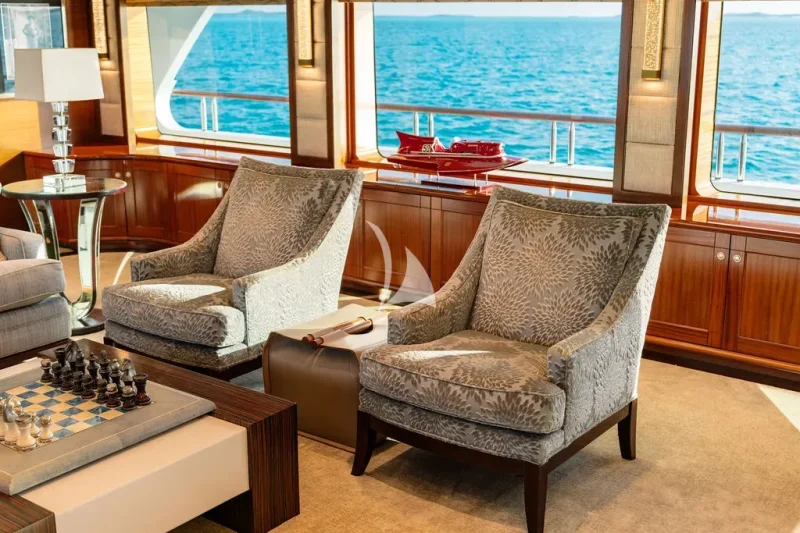 Ocean Club Main Salon