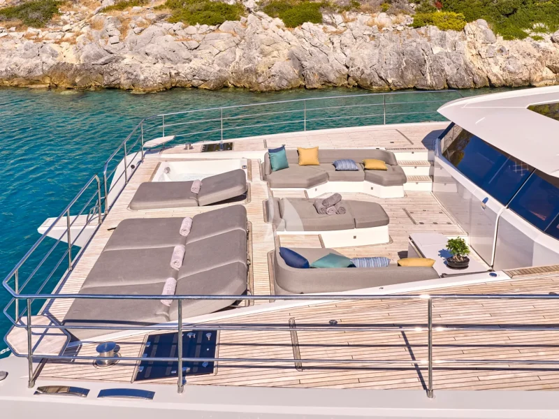 Fore deck