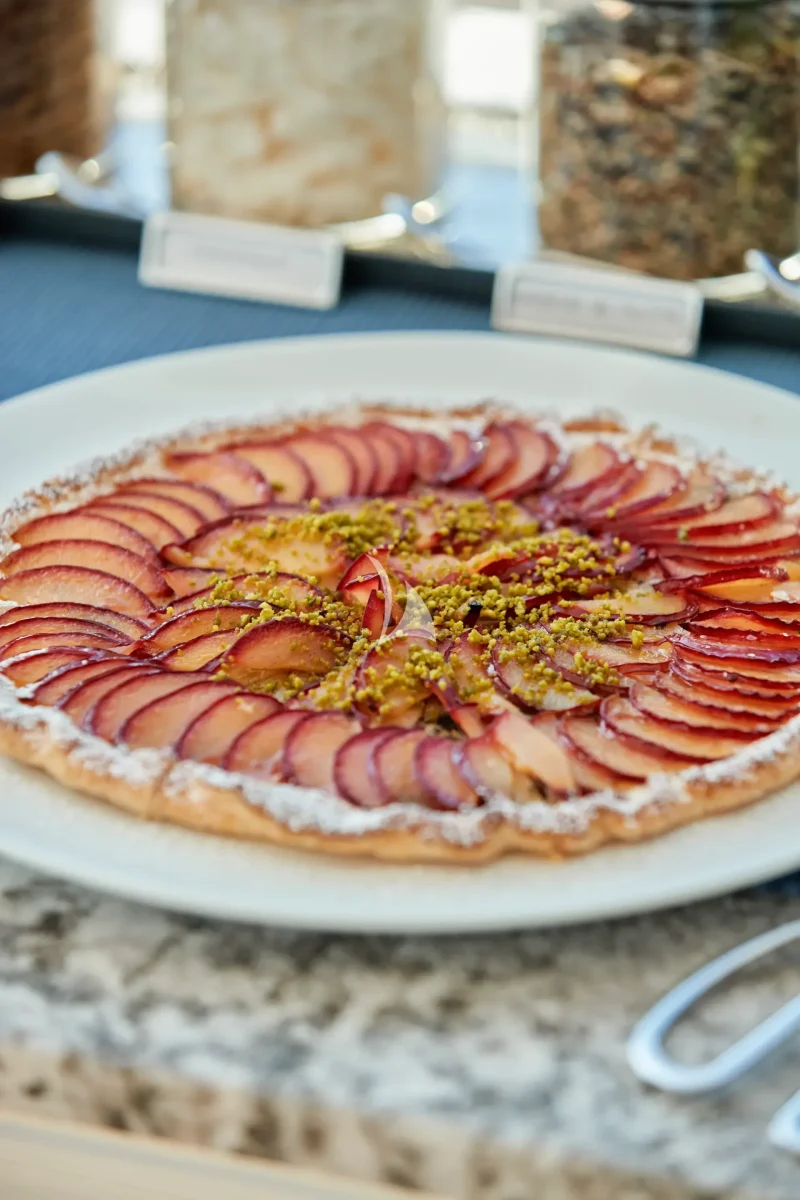 Plum tart
