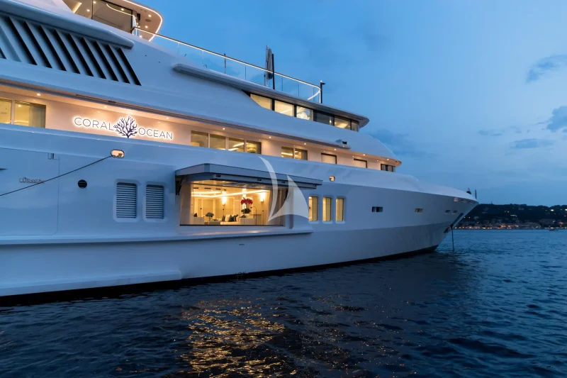 5m Opening Shell Door