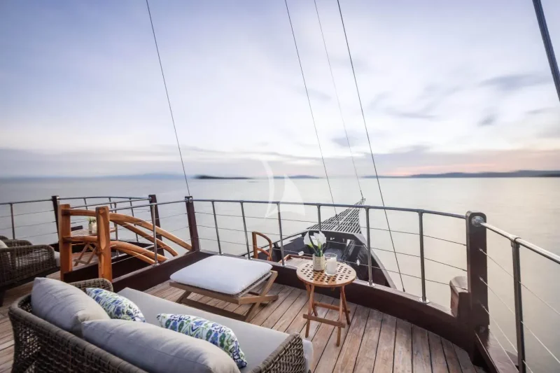 The Sky deck forward offering 270 degree views