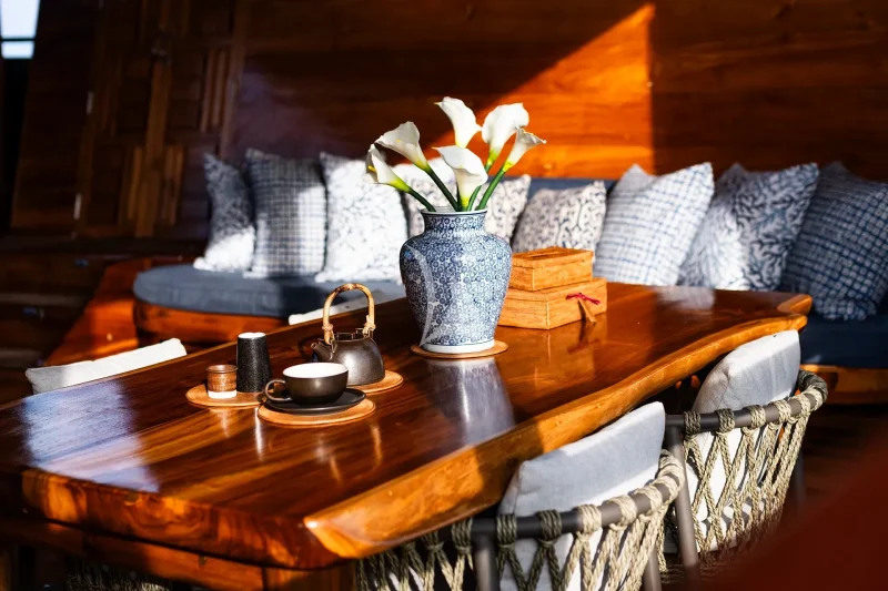 Indoor dining area in the Great Room
